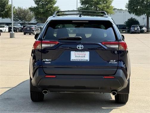2024 Toyota RAV4 Hybrid XLE Premium