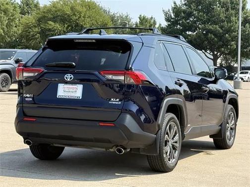 2024 Toyota RAV4 Hybrid XLE Premium