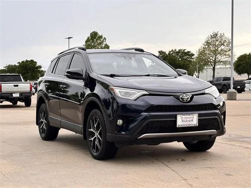 2018 Toyota RAV4 SE