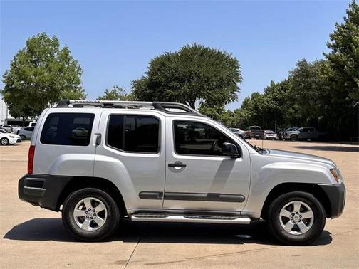2012 Nissan Xterra S