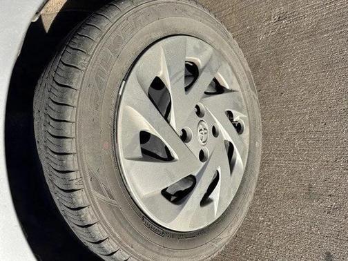 2016 Toyota Prius c Four