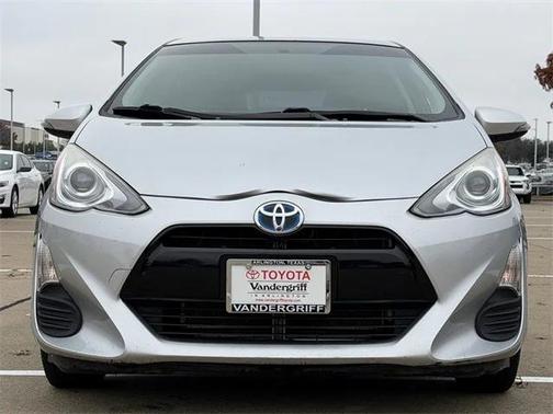 2016 Toyota Prius c Four