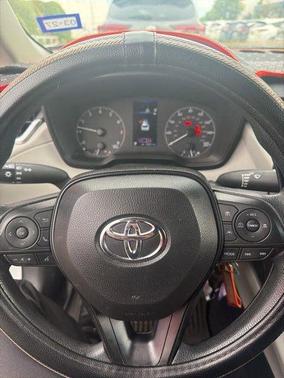 Pearl 2023 Toyota Corolla Cross L