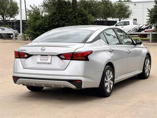 2024 Nissan Altima S FWD