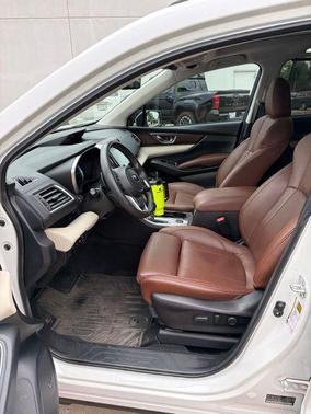 Crystal White Pearl 2022 Subaru Ascent Touring 7-Passenger