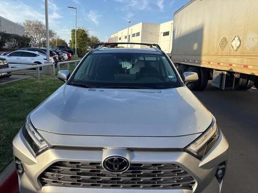 2025 Toyota RAV4 Limited