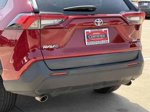 Pearl 2021 Toyota RAV4 XLE Premium