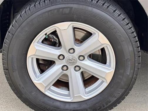 2010 Toyota Highlander SE