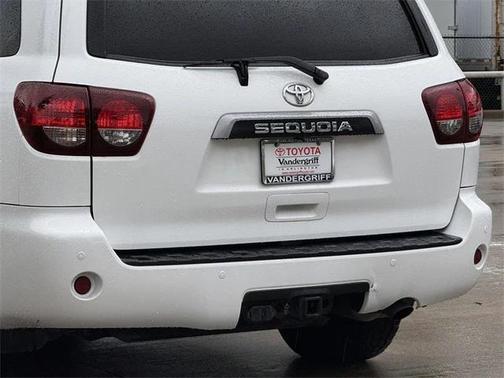 2020 Toyota Sequoia SR5