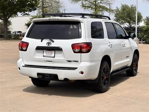 2022 Toyota Sequoia Base