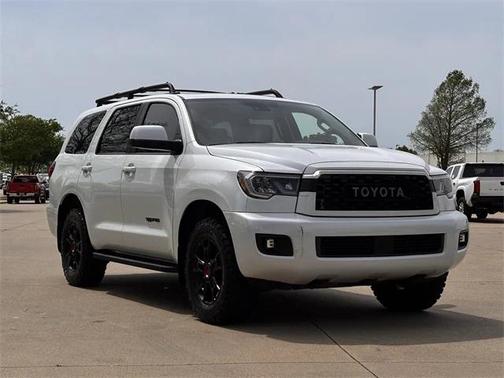 2022 Toyota Sequoia Base