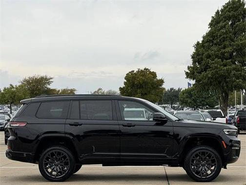 2023 Jeep Grand Cherokee L Summit