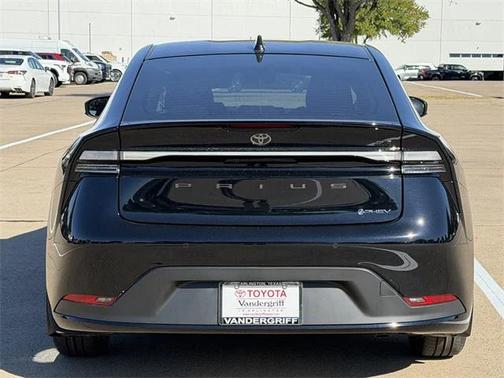2026 Toyota Prius Plug-In Hybrid SE