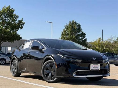 2026 Toyota Prius Plug-In Hybrid SE