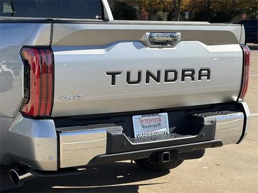 2022 Toyota Tundra Hybrid 1794 Edition