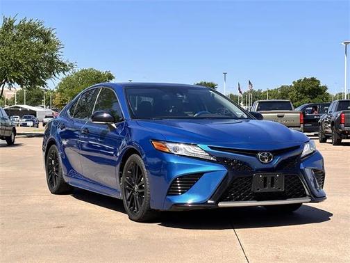 2019 Toyota Camry XSE