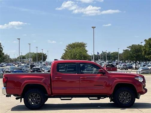 2023 Toyota Tacoma SR5