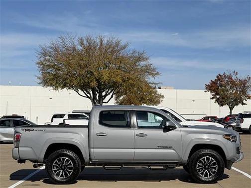 2021 Toyota Tacoma TRD Sport