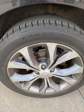 Brilliant Black Crystal Pearlcoat 2018 Chrysler Pacifica Limited