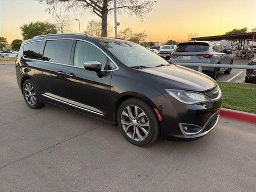2018 Chrysler Pacifica Limited