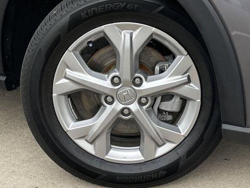 Crystal Black Pearl 2025 Honda HR-V LX