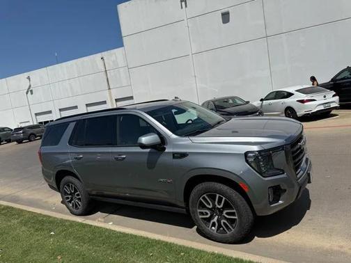 2023 GMC Yukon 4WD AT4