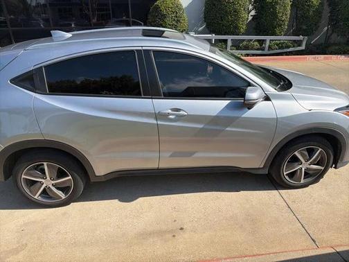 2022 Honda HR-V EX-L