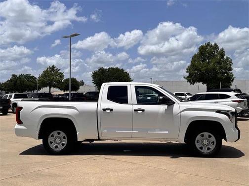 2025 Toyota Tundra SR
