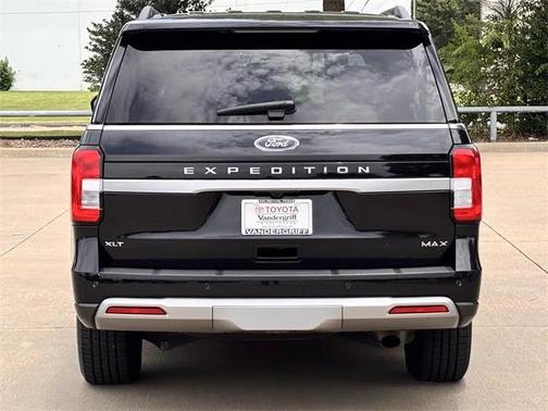 2023 Ford Expedition Max XLT