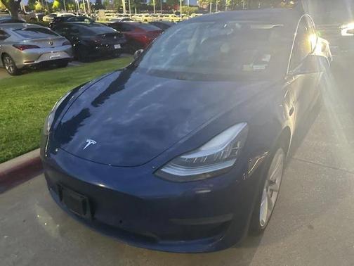 2019 Tesla Model 3 Standard Range
