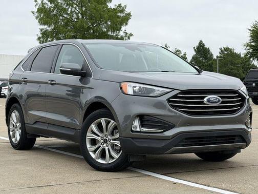 Carbonized Gray 2024 Ford Edge Titanium