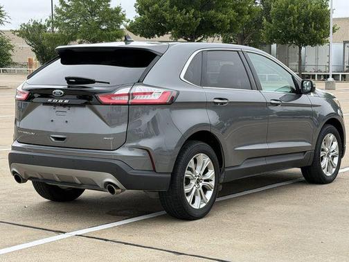 Carbonized Gray 2024 Ford Edge Titanium