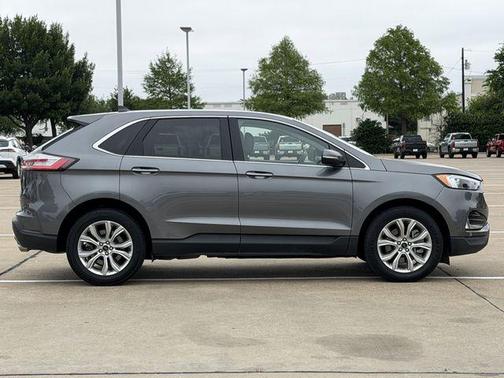 Carbonized Gray 2024 Ford Edge Titanium
