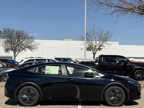 2026 Toyota Prius LE