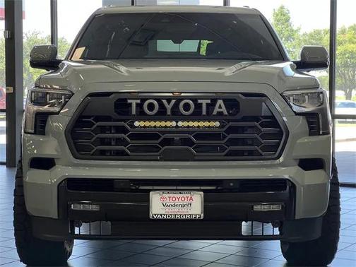 2025 Toyota Sequoia Platinum