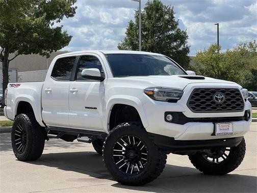 2023 Toyota Tacoma TRD Sport