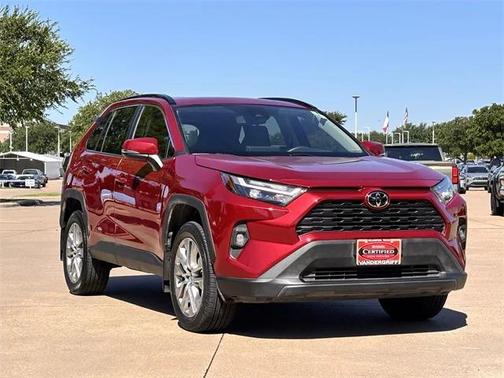2023 Toyota RAV4 XLE Premium