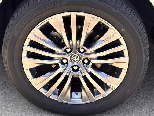 2022 Toyota Venza Limited
