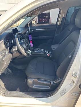 2017 Mazda CX-5 Sport