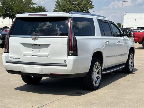 2019 Cadillac Escalade ESV Premium Luxury
