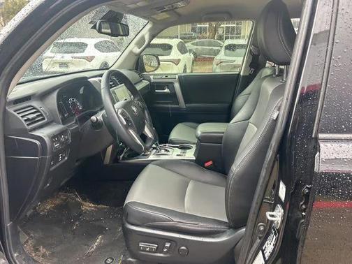 2022 Toyota 4Runner SR5 Premium