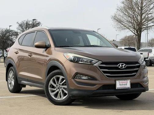 2016 Hyundai TUCSON SE