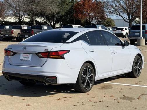 2024 Nissan Altima SR FWD