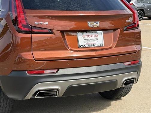 2020 Cadillac XT4 Premium Luxury