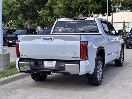 2025 Toyota Tundra Hybrid 1794 Edition