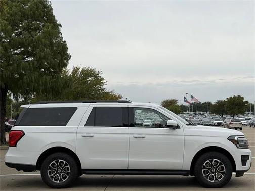 2024 Ford Expedition Max XLT