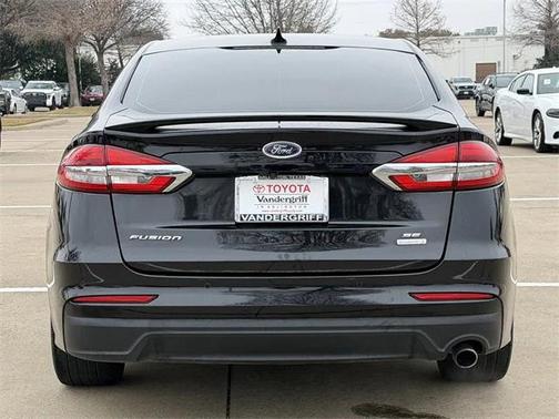 2019 Ford Fusion SE