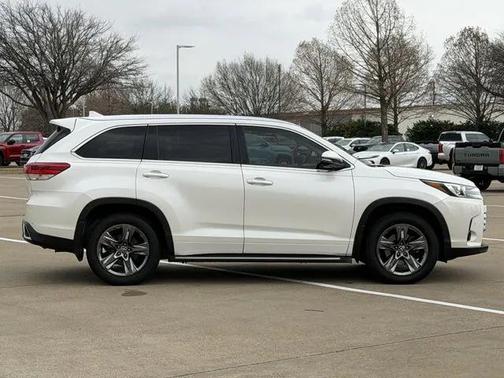 2018 Toyota Highlander Limited Platinum