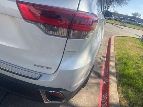 2018 Toyota Highlander Limited Platinum