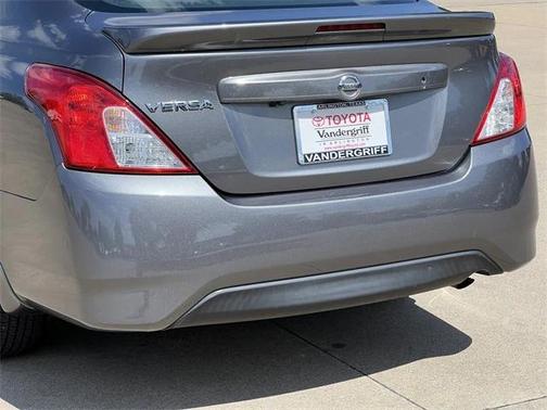 2018 Nissan Versa 1.6 S+